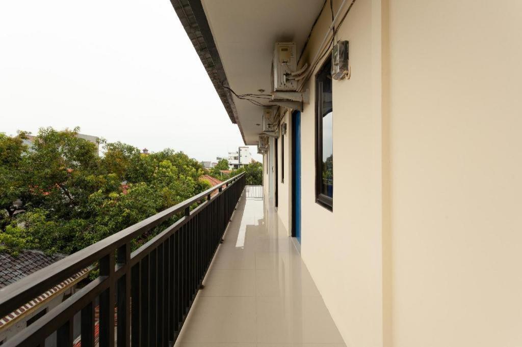 Richmond Guest House Cirebon Redpartner Eksteriør bilde