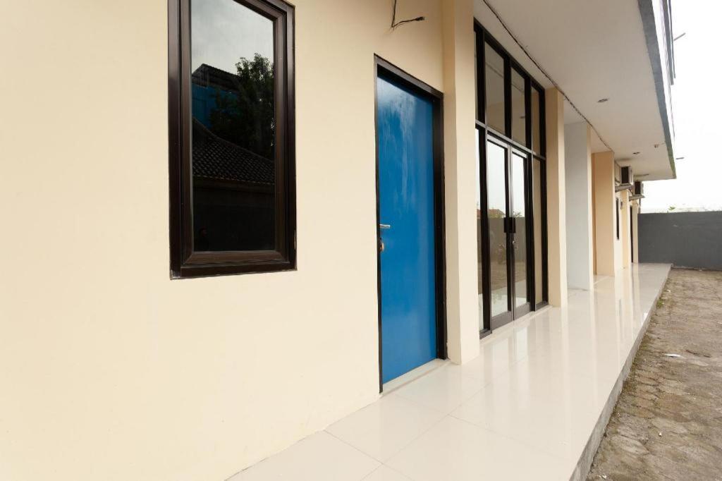 Richmond Guest House Cirebon Redpartner Eksteriør bilde